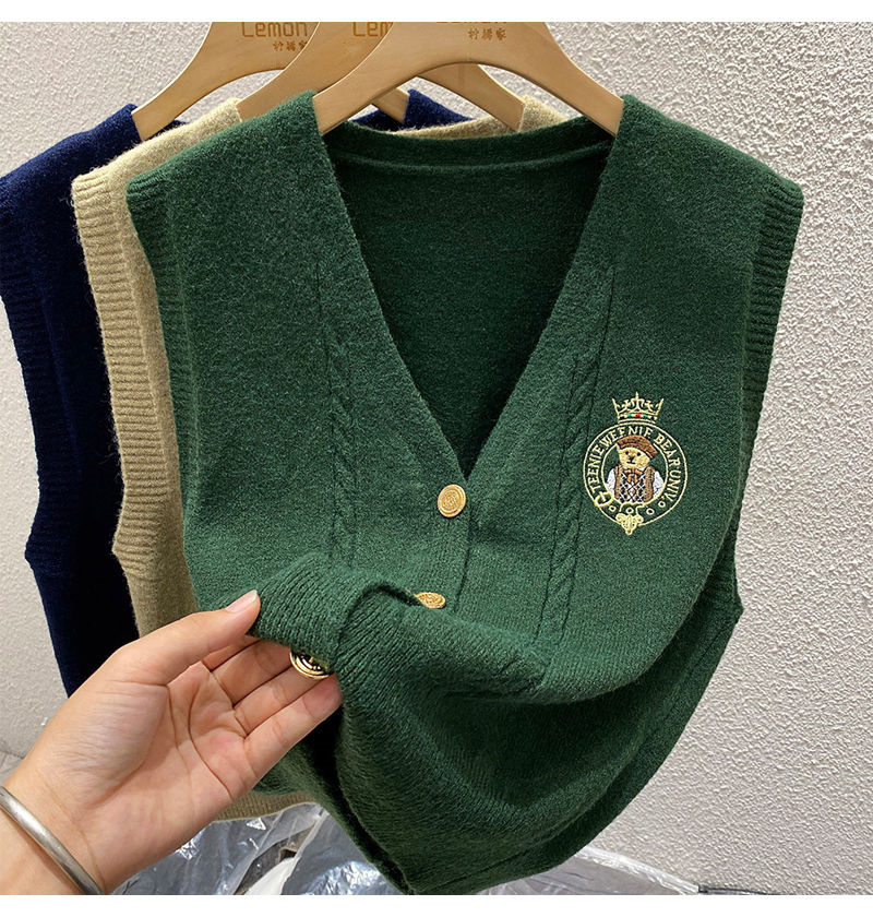 New Embroidered Bear Knitted L - Sewing Vest reseña y precio