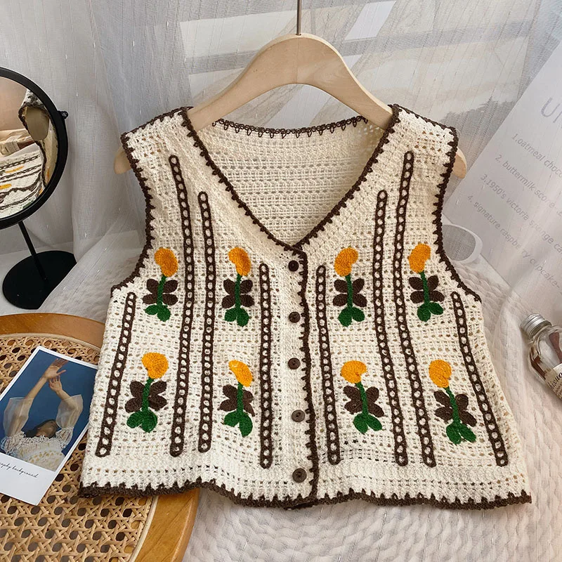 Floral Embroidered Crochet Swe - Sewing Vest reseña y precio